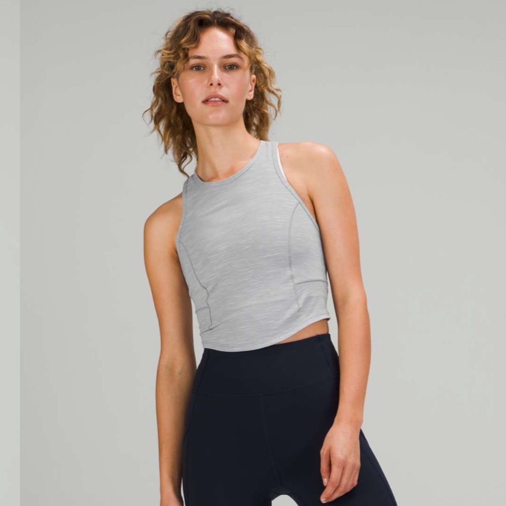 NWT lululemon  Power Thru Tank Top size 2 rhino grey